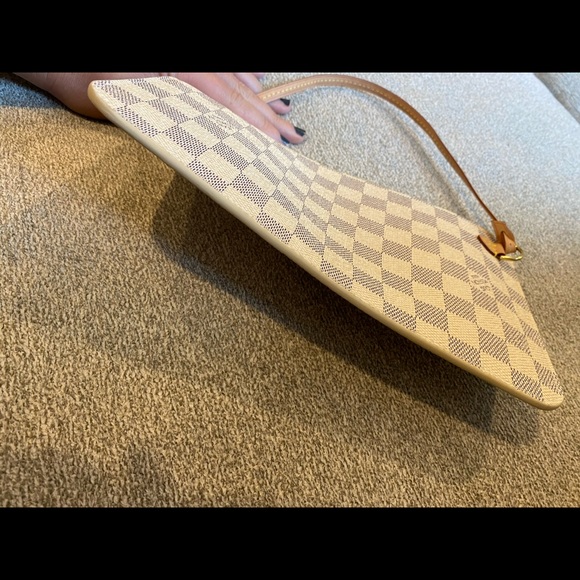 Neverfull MM Damier Azur Pochette - Picture 5 of 7